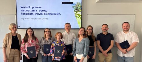 Certyfikaty Szkoły Prawa Farmaceutycznego rozdane!