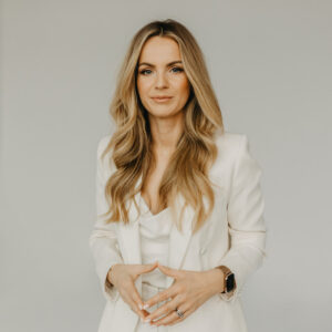 Dr Katarzyna Niewińska