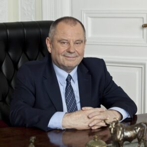 Prof. dr hab. Alojzy Nowak