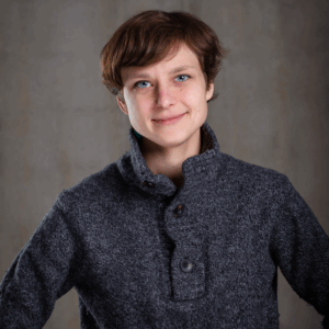 Dr Joanna Mazur