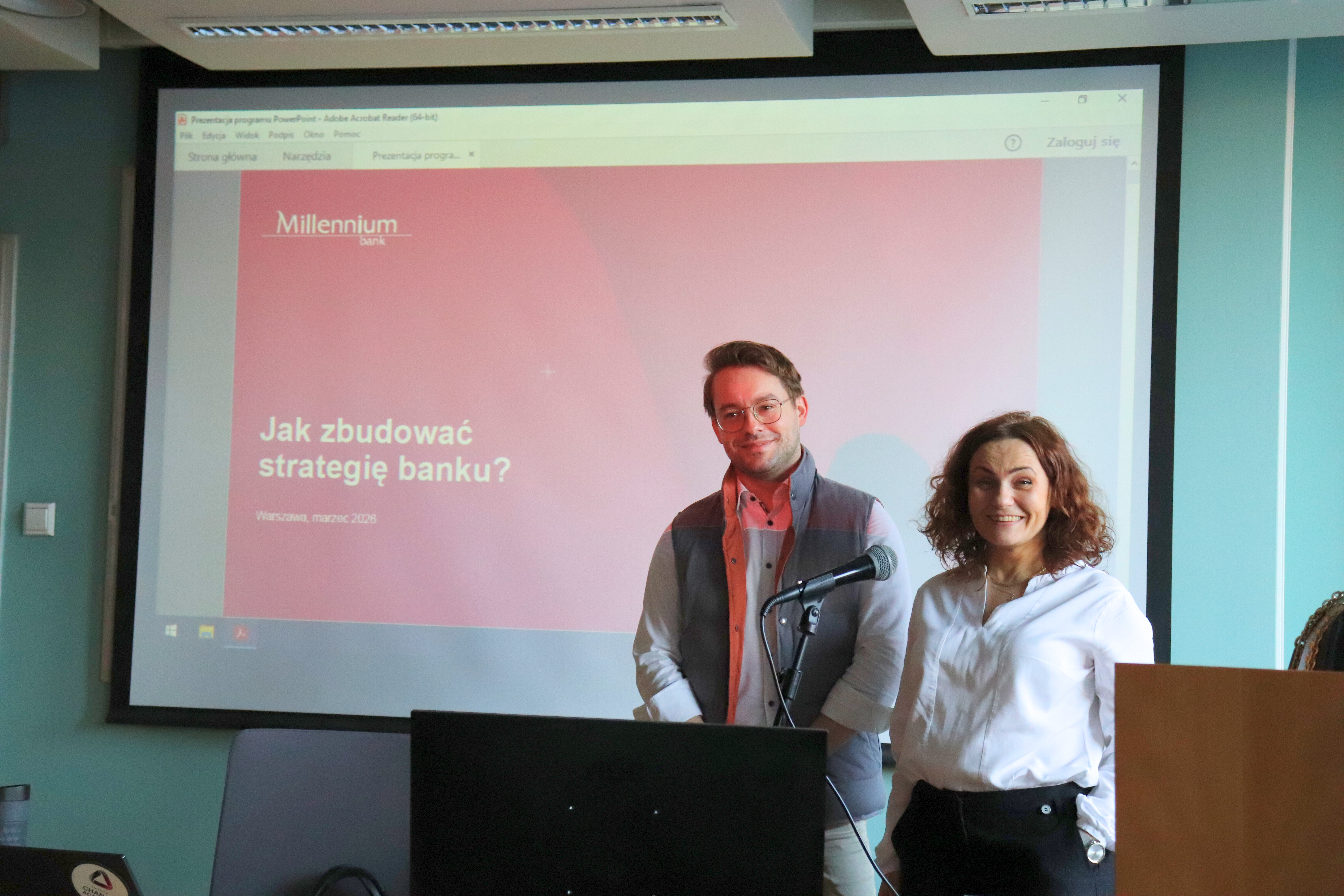 Gościnny wykład eksperta Banku Millennium na WZ UW