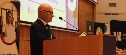 Edukacja prawna w zarządzaniu – wywiad z Dziekanem WZ UW, prof. dr. hab. Grzegorzem Karasiewiczem