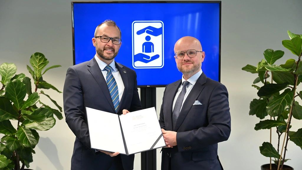 Dr hab. Jakub Górka, prof. UW odebrał nominację na członka Rady Naukowej przy Rzeczniku Finansowym